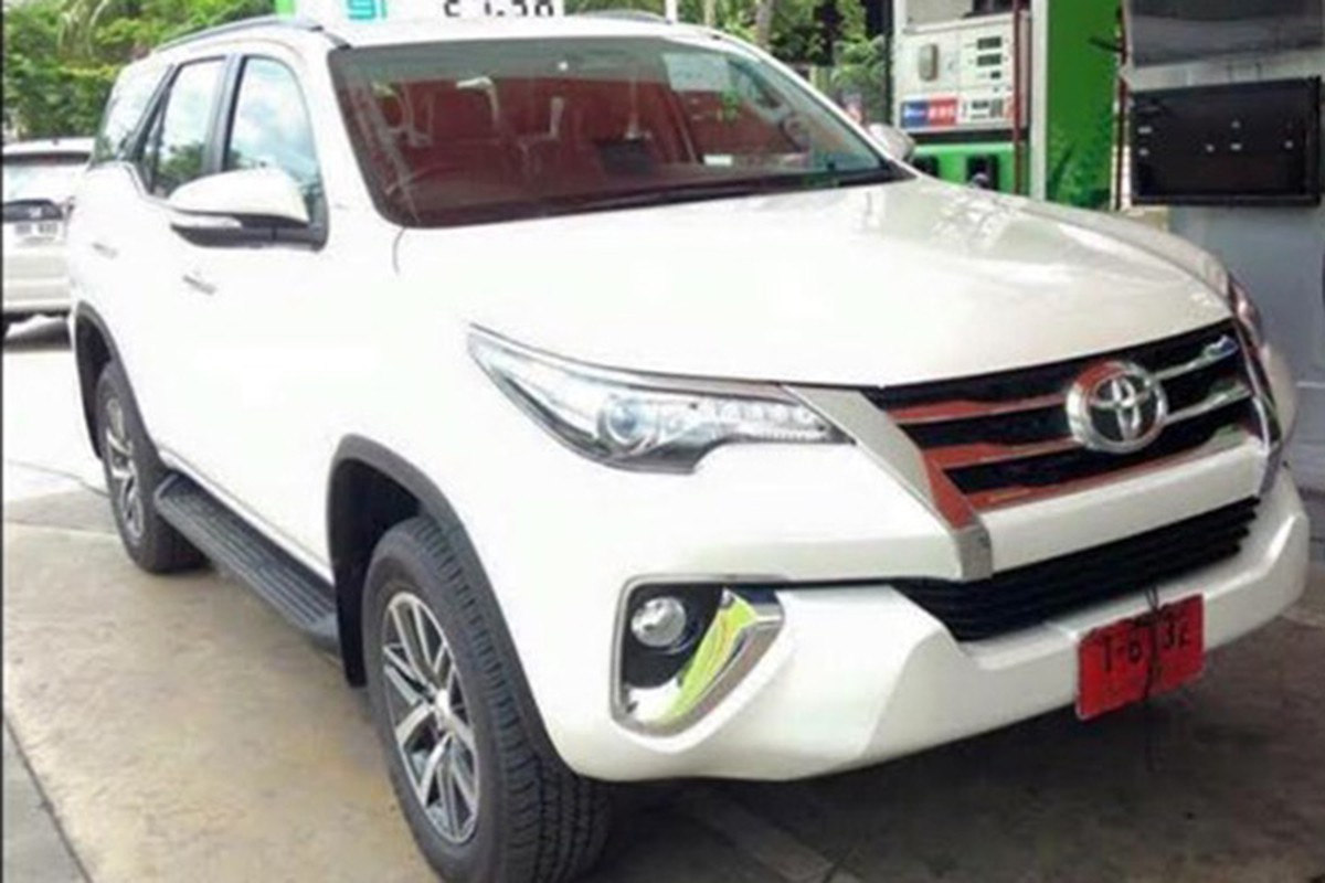 Chua ra mat, Toyota Fortuner 2016 da lo dien tu A den Z-Hinh-4